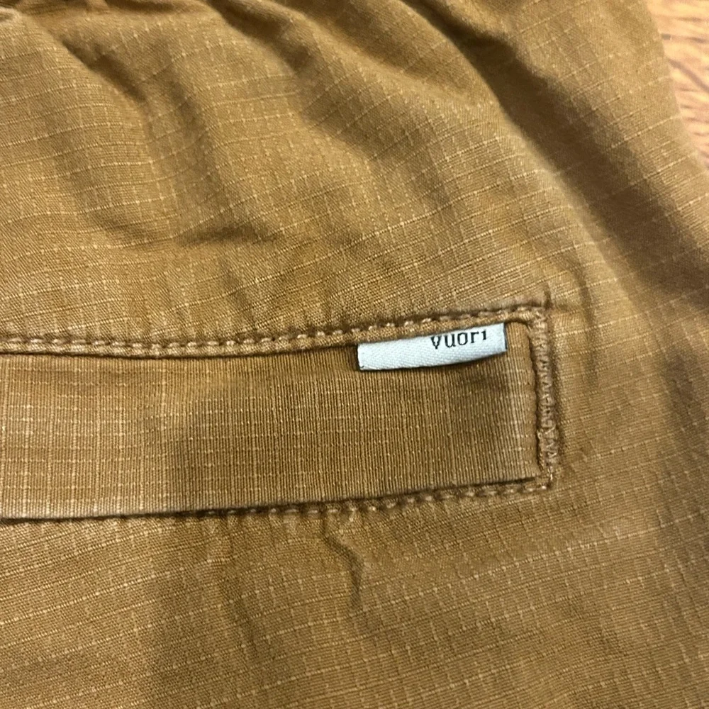 Vuori Mens Ripstop Traveler Jogger Organic Cotton Size XS Women’s Small Tan